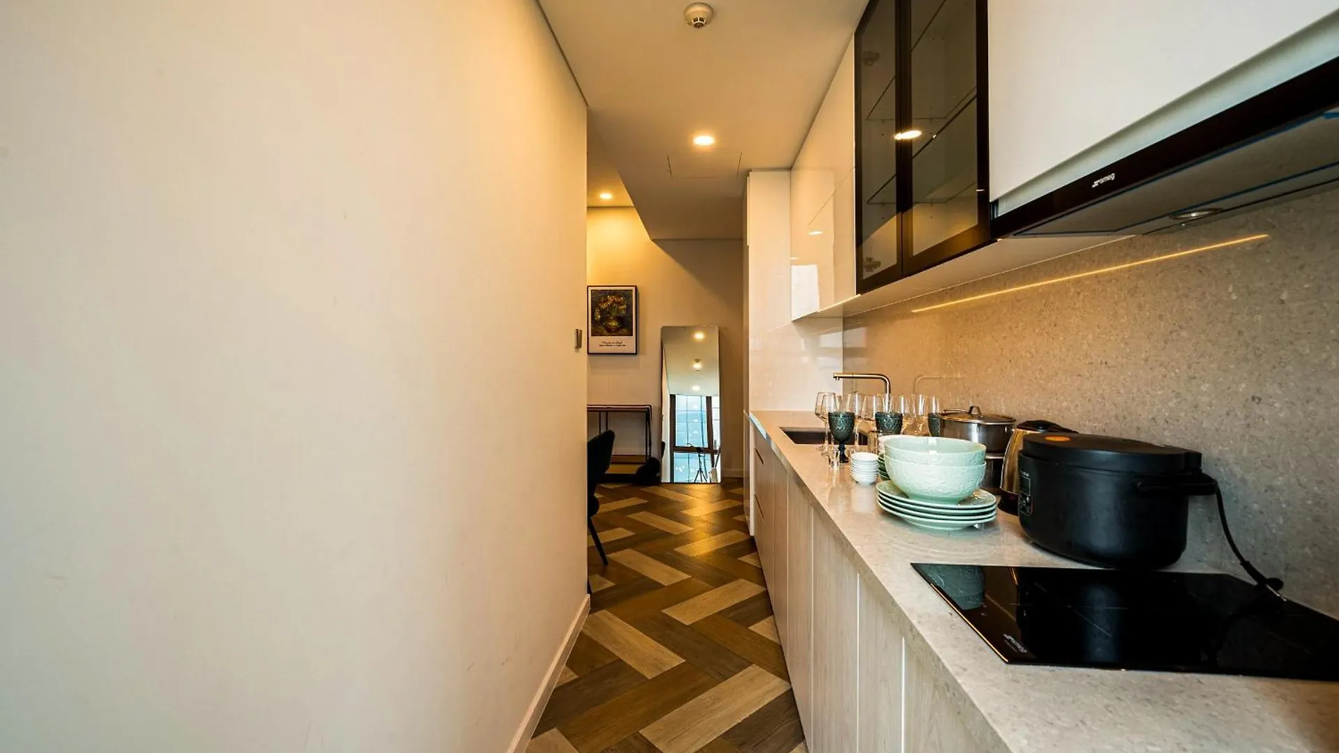 Metropole Luxury Apartment 96 Gym City Center, Infinity Pool Ho Chi Minh City