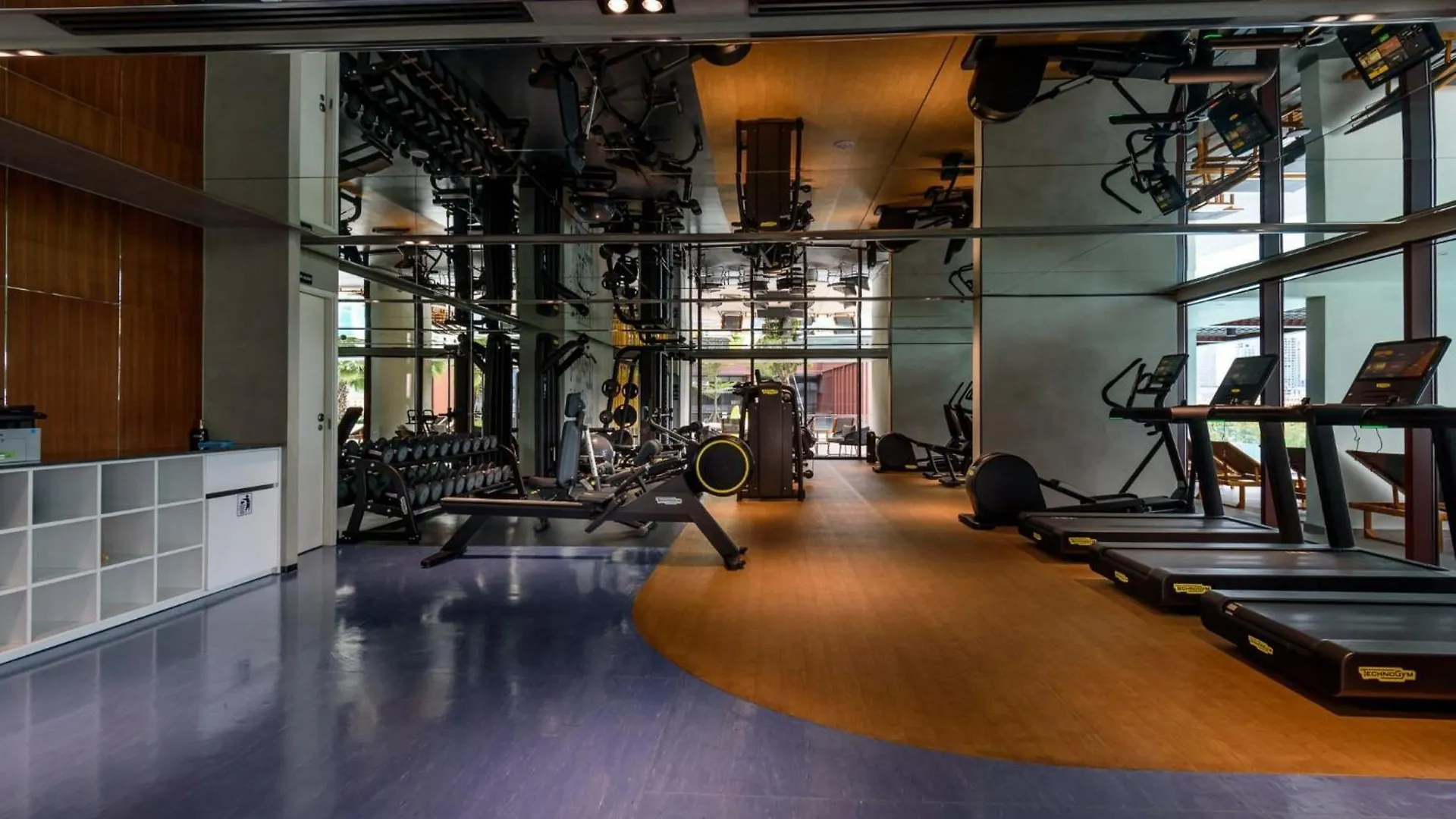 Metropole Luxury Apartment 96 Gym City Center, Infinity Pool Ho Chi Minh City 0*,  Vietnam