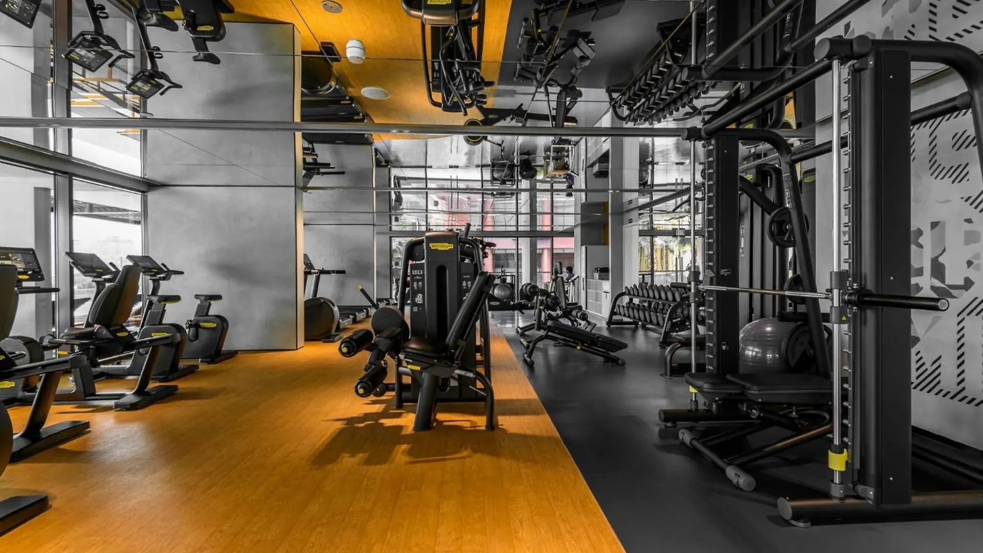 Metropole Luxury Apartment 96 Gym City Center, Infinity Pool Ho Chi Minh City