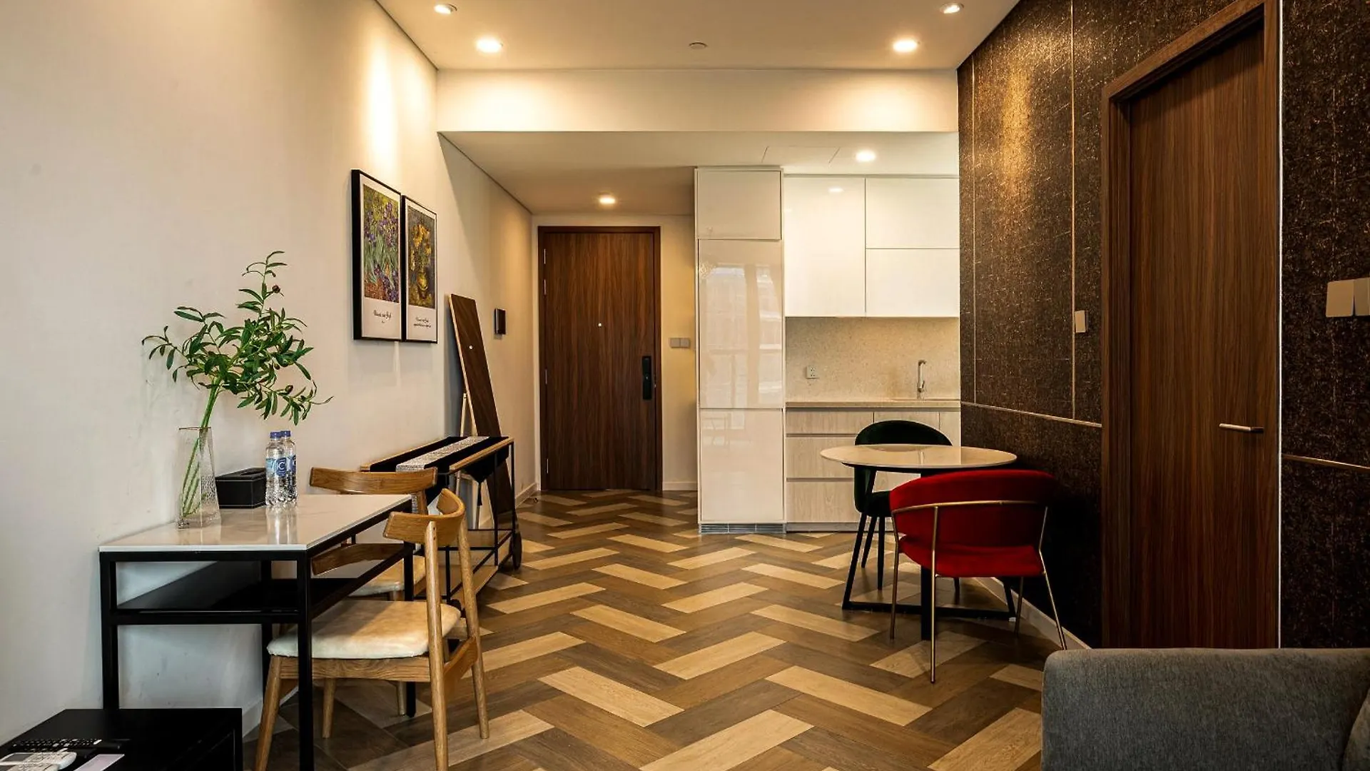 Metropole Luxury Apartment 96 Gym City Center, Infinity Pool Ho Chi Minh City