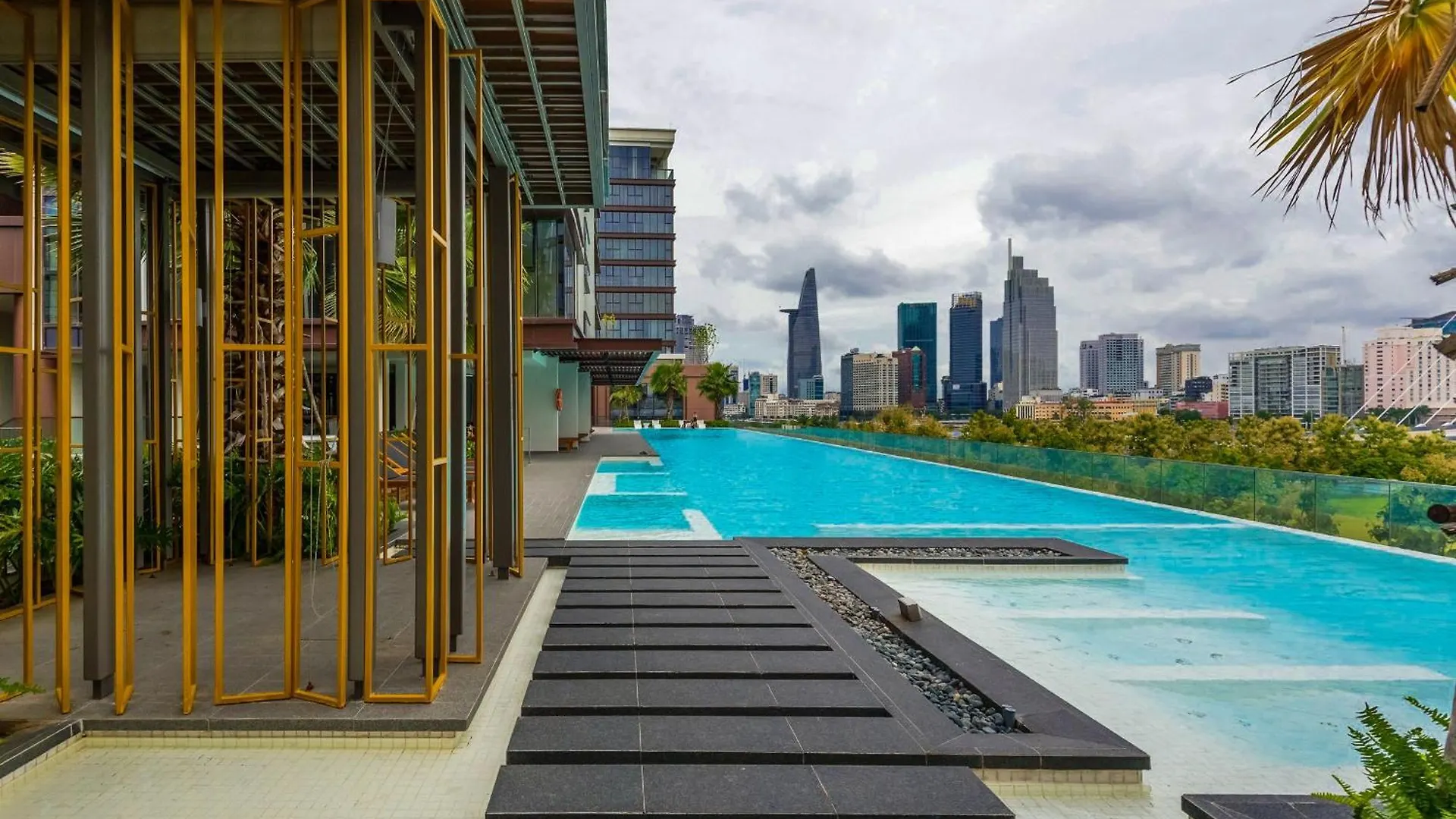 Metropole Luxury Apartment 96 Gym City Center, Infinity Pool Ho Chi Minh City 0*,  Vietnam