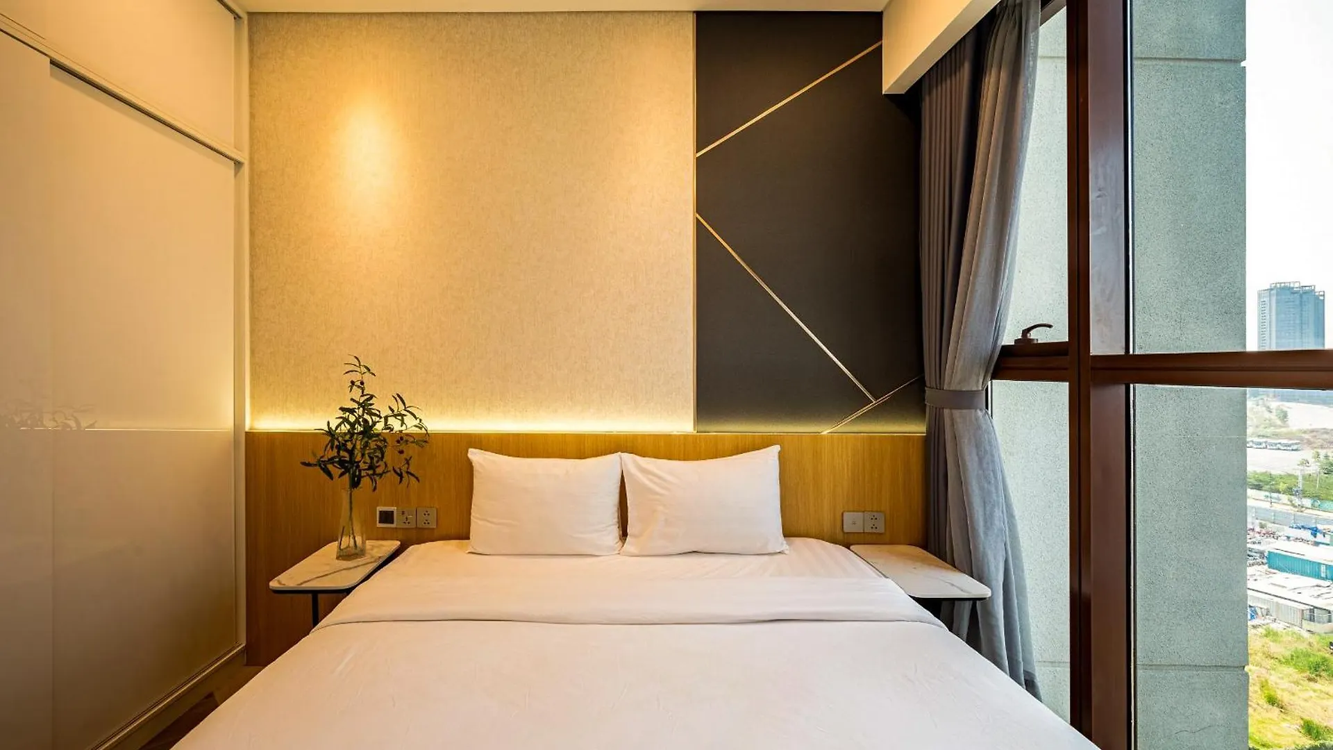 Metropole Luxury Apartment 96 Gym City Center, Infinity Pool Ho Chi Minh City 0*,